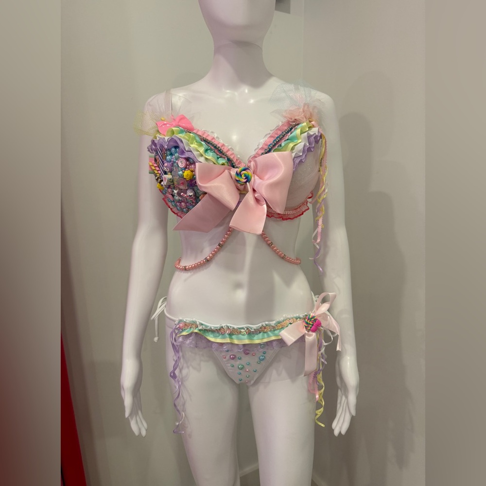 Candy Rave Festival Costume Bra Set D-DD, XS thong - Picture 12 of 12